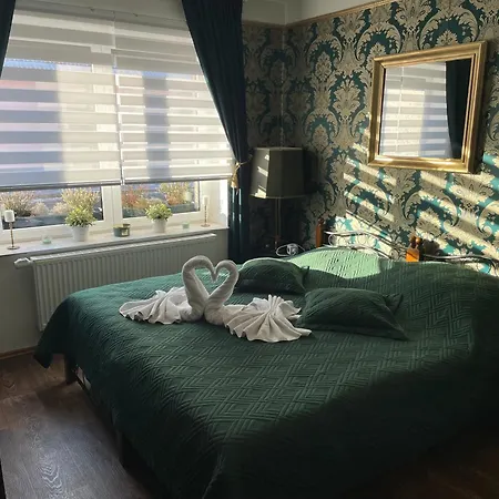 Apartment U Synagogy